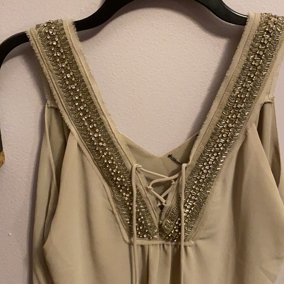 Jeweled tank - Picture 1 of 5